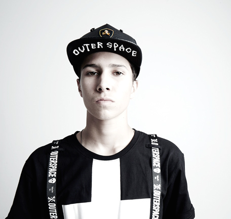 Vintage Style Faux Snakeskin Snapback with Metal Plate Detail Vintage Style Faux Snakeskin Snapback with Metal Plate Detail