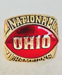 1967 Ohio State Buckeyes championship ring – NCAA National champion ring