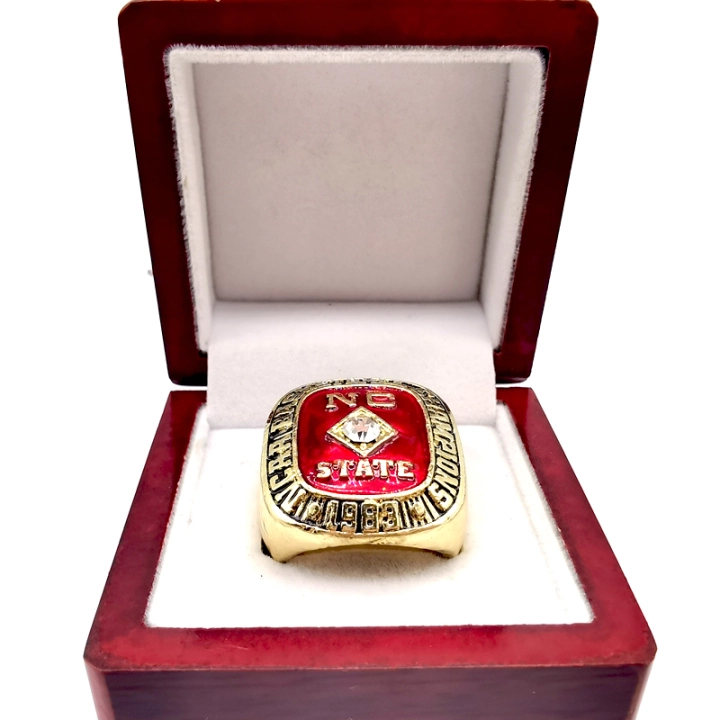 1983 North Carolina State Wolfpack NCAA National Champion Ring