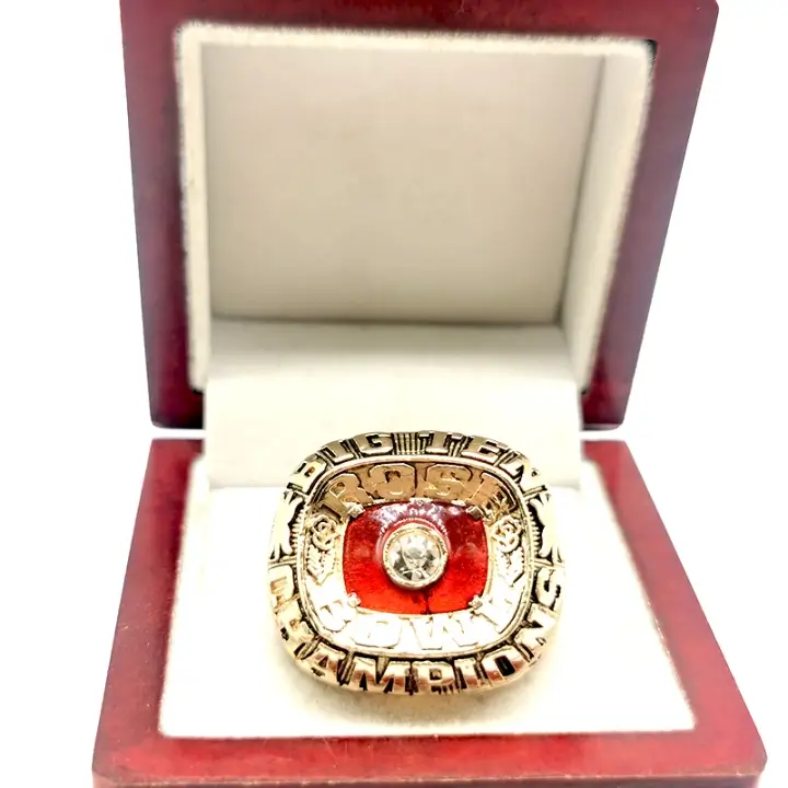 1984_Ohio_State_Buckeyes_Rose_Bowl_Champs_Ring_McCONVILLE_83__1635306491595_3.jpg_w720.webp