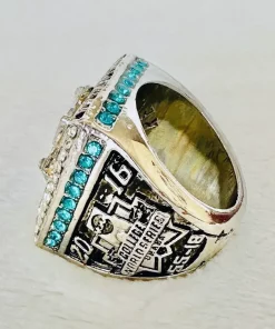 2016 Coastal Carolina championship ring – NCAA Baseball champion ring