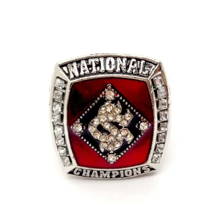 2010 South Carolina championship ring – NCAA Baseball National champion ring