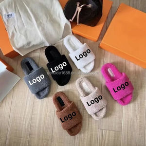 Wholesale designer shoes winter warm plush fluffy  slippers fashion luxury brand  slippers women
