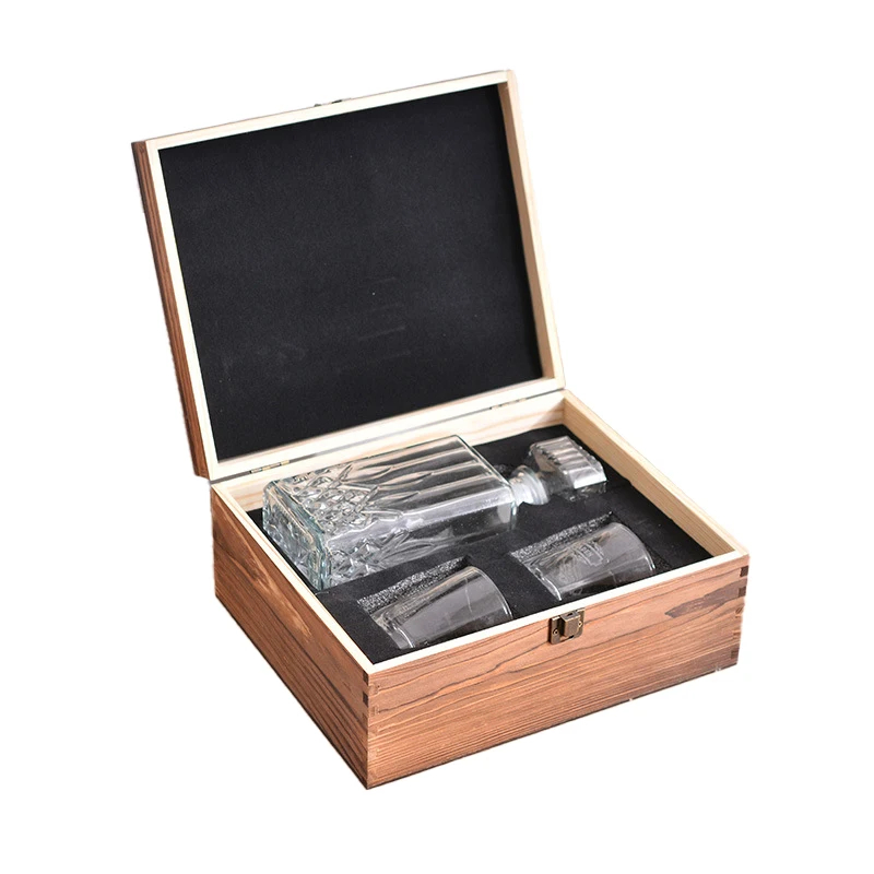 The Arizona Collection Custom Engraved Whiskey Decanter Set
